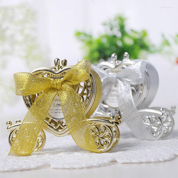 Embrulho de presente 12pcs kawaii bowknot carruagem caixas de doces de casamento caixas de plástico europeias para chá de bebê de aniversário