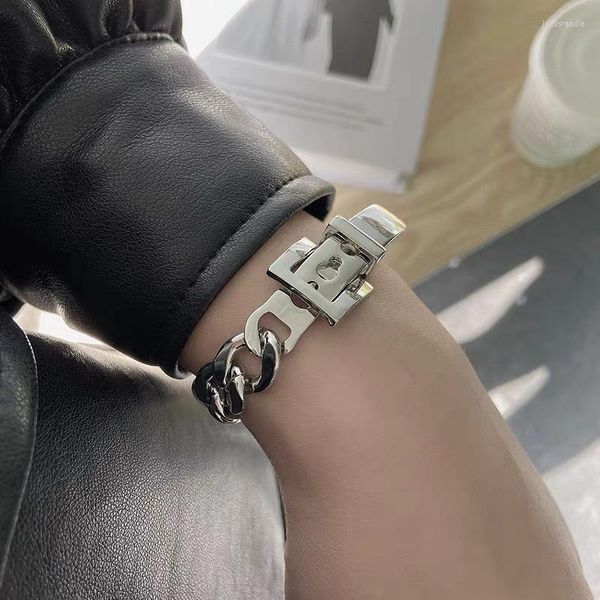 Link Armbänder Stil Einfache Persönlichkeit Hiphop Dicke Kette Armband Schnalle Armband Kalt Hip Hop Nische Design Mode