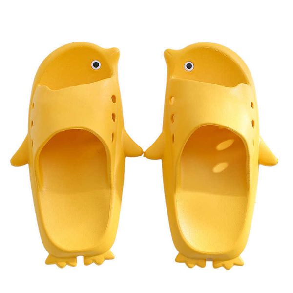 Slipper Kinder Kinder Mädchen Jungen Hause Hausschuhe Cartoon Nette Pinguin Form Boden Familie Schuhe Strand Sandalen Teenager Badezimmer Hausschuhe T230104