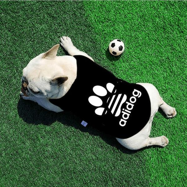 Maglione Designer Abbigliamento per animali Abbigliamento per cani Quattro stagioni Cani di piccola e media taglia Felpa con cappuccio Labrador Bulldog francese Giacca Abbigliamento 5 Color295R