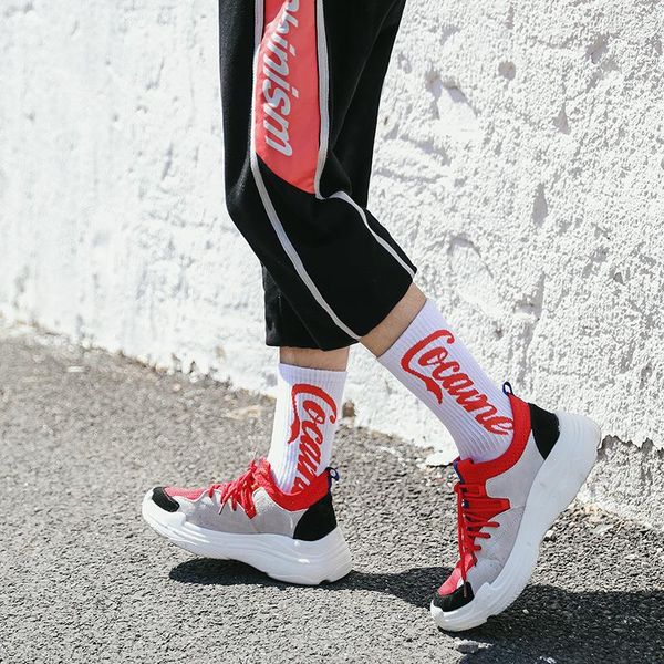 Herrensocken Mode Harajuku Tide Street Europa und Amerika Hip Hop Cola weiblich Ins Skateboard Unisex