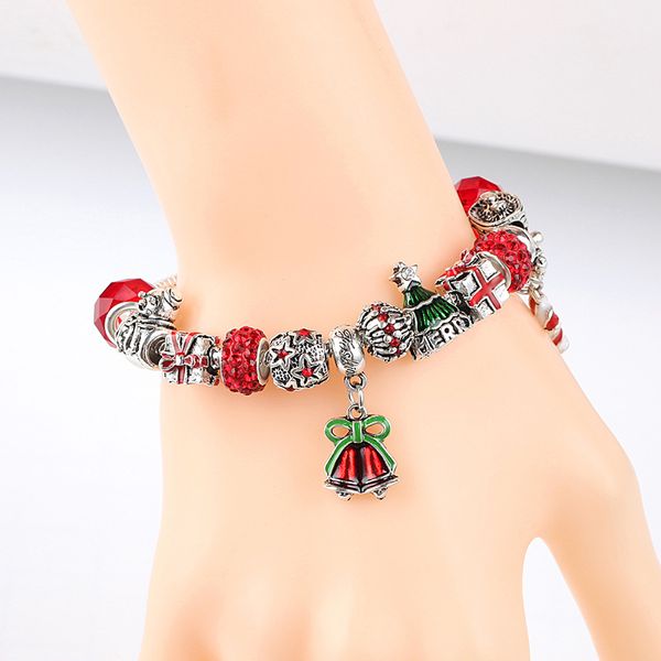 Pulseiras de charme Bell Christmas Hot Bracelet Pine Gift Ladies Hand String