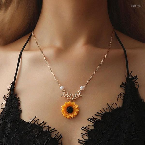 Anhänger Halsketten Kreative Sonnenblume Schmuck Vintage Temperament Niedlichen Pullover Blume Für Frauen