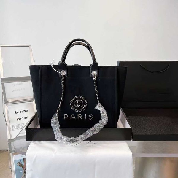 Сумки для плеча 2023 модные роскошные сумочки женские женские пляжные дизайнерские сумки с крестом сумочка для тела сумки для плеча высокая качественная мощность топ