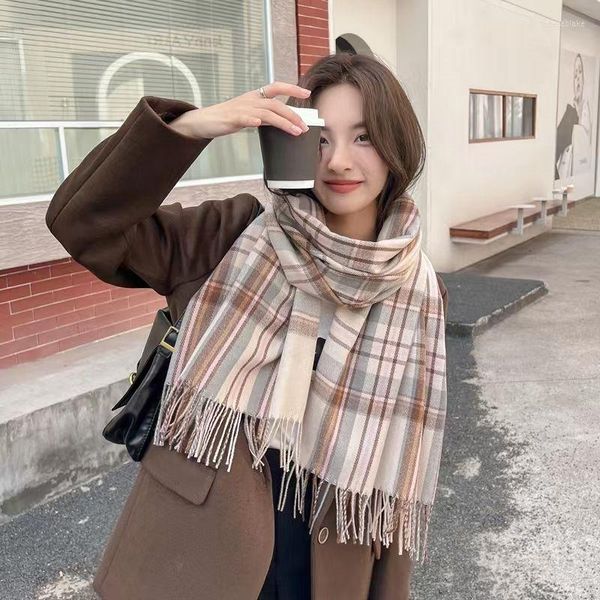 Lenços da versão coreana Sweet Plaid Sconse Women Warm Casal Winter pescoço Shawls para mulheres Cape Fouard