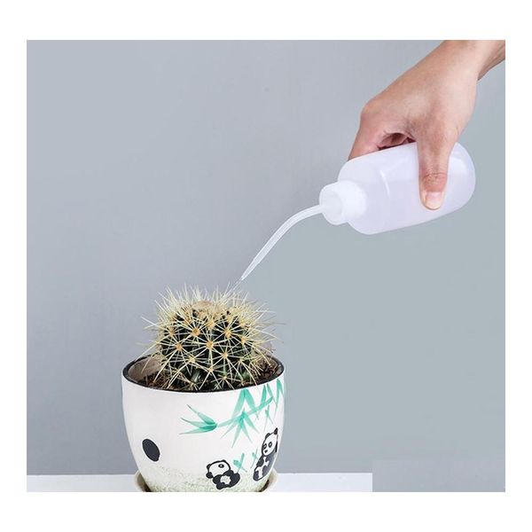 Attrezzature per l'irrigazione Attrezzi da giardino 250 ml Pianta grassa Fiore Bottiglie speciali Spremere con ugello lungo Becco d'acqua Versare bollitore Dh07 Dhw34