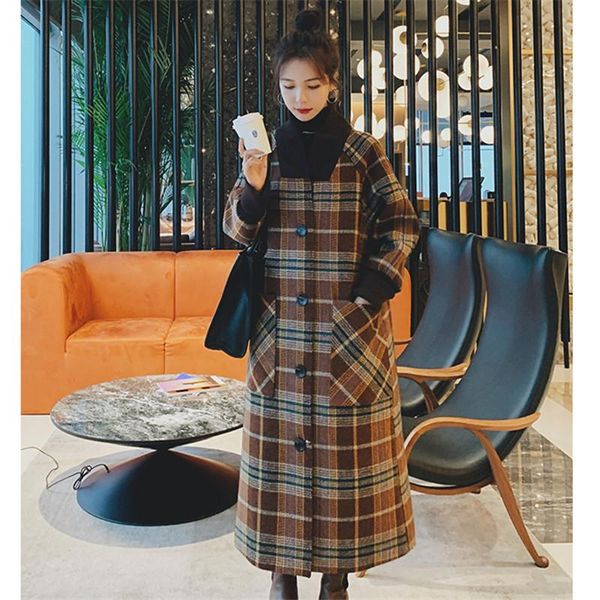 Frauen Wolle Herbst Winter Womne Einreiher Plus Größe Lange Plaid Woolen Trenchcoat Damen Elegante Koreanische Lose Windjacke mantel