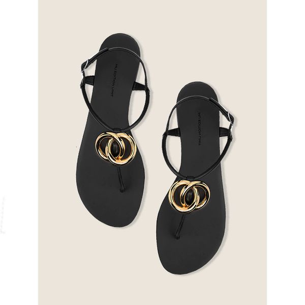 Sandalen Sommer Mädchen Damen Verschönerte Tanga Slingback Designer Schuh Luxus 2023 Schwarz Flache T Strap Berühmte Marke Metall 230106