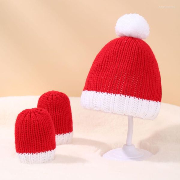 Berretti 2023 Cappello invernale Madre Bambini Pullover lavorato a maglia Cappelli Rosso Natale Guanti caldi per bambini Set Bonnet Enfant Hiver Accessori