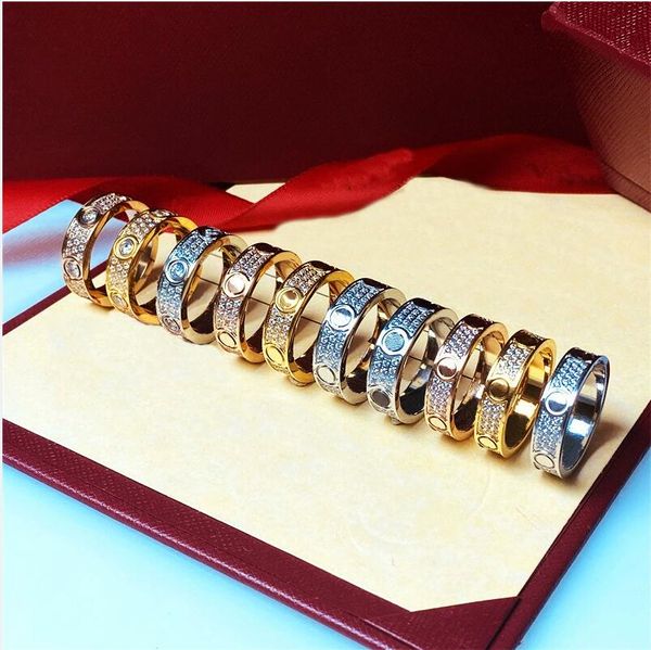 Anéis de ouro com diamantes completos luxuosos para mulheres Designer ca Anel Design Simples 18 K Jóias Clássicas para Homens Dia dos Namorados com caixa vermelha