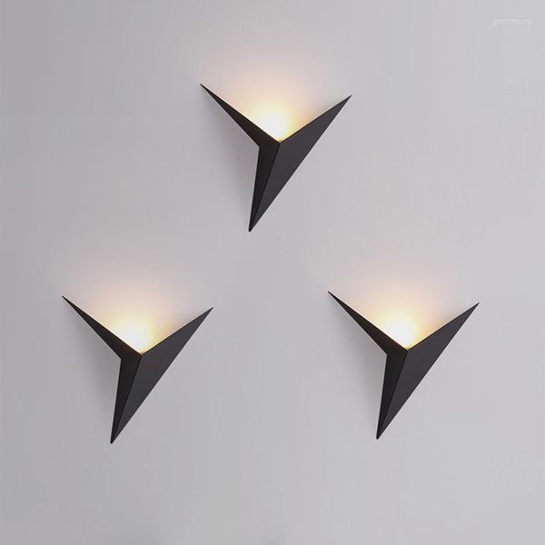 Wall Lamps Modern LED Lights Triangle Shape Nordic Indoor Living Room Bedside Lamp 3W AC85-265V Simple Lighting