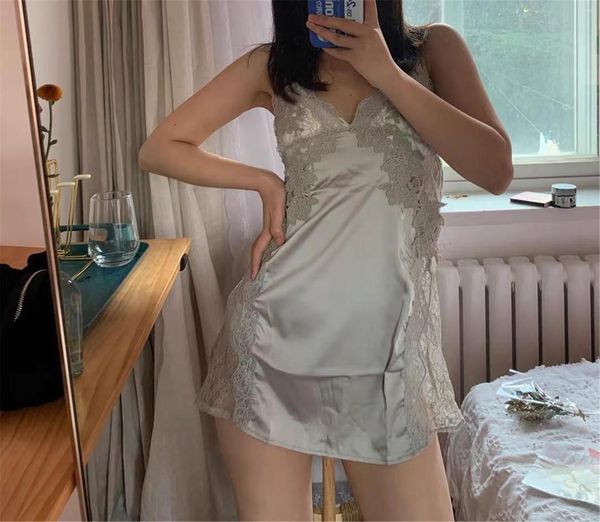 Suspenda de lingerie sexy de lingerie feminina simulação simulação de renda para meninas de pijamas Mulher 2023 Mostrar Tops de Sono Cinzento Branco