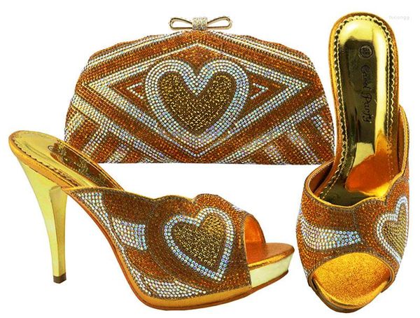 Sapatos de vestido 11,5 cm Bombas 2023 Mulheres e bolsas africanas com strass Pump Italian Matching for Evening Party JZC005