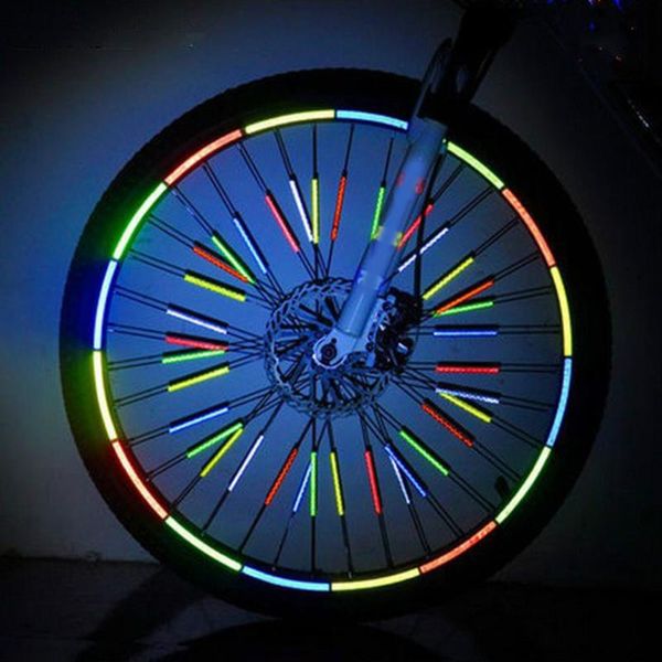Şeritler 12pcs Bisiklet Işıkları Tekerlek Jantlı Klip Tüp Güvenlik UYARI IŞIK Bisiklet Strip Yansıtıcı Reflektör Aksesuarled LED