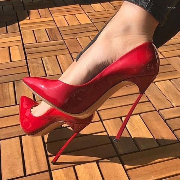 Scarpe eleganti tacchi metallici sexy in metallo rosso punta lama palette in pelle sposa a basso taglio pompa da donna personalizzata personalizzata