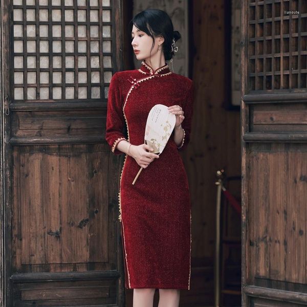 Этническая одежда в китайском стиле мандариновый воротник Qipao Осень средняя длина прямые платья Сексуальные расколотые вилка Cheongsam Plus Size 3xl Slim Plower