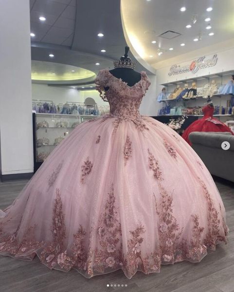 Abiti Quinceanera da principessa rosa rosa con paillettes floreali 3D con spalle scoperte Corsetto con lacci Prom vestido de15 anos