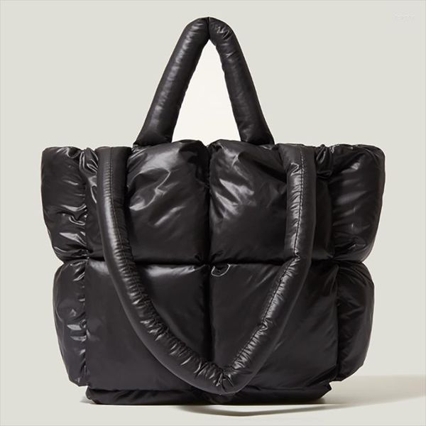 Duffel Taschen 2023 Umhängetasche Schwarz Frauen Winter Gepolsterte Handtasche Schulter Daunen Baumwolle Benutzerdefinierte Nylon Quilt Puffer Einkaufstasche