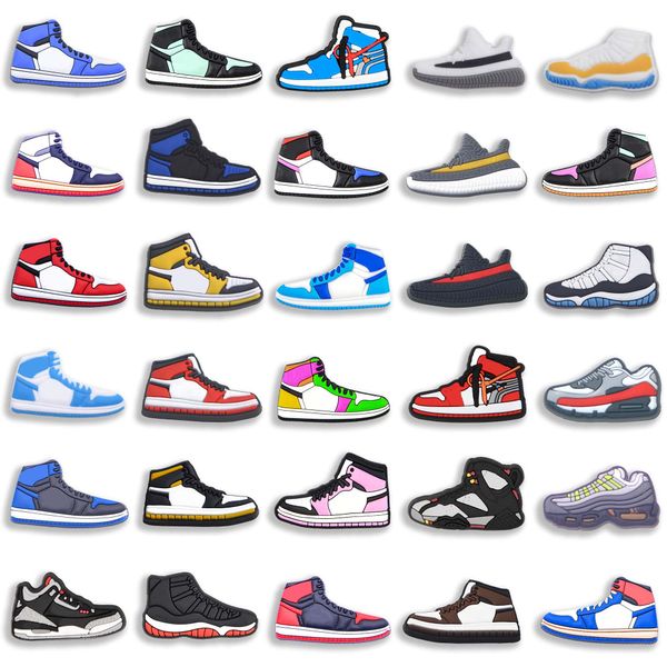 Ayakkabı Parçaları Aksesuarlar Spor Sneaker Croc Charms Dekorasyonlar Pvc Ayakkabı Pimleri için Cazibe Sevimli Bilezik Hediyesi Doğum Günü Partisi FAV AML2S