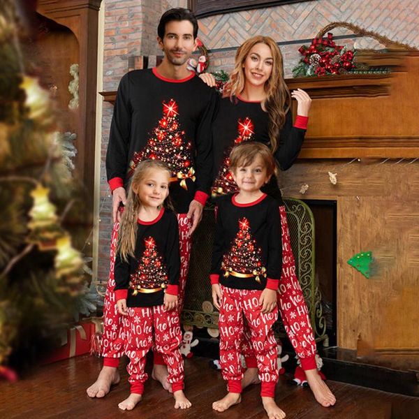 Damen-Nachtwäsche, passende Pyjama-Sets für die Familie, schwarze Langarm-Oberteile mit Weihnachtsbaum-Aufdruck, Buchstaben-Hosen, Herbst-Schlafanzug-Kleidung für zu Hause