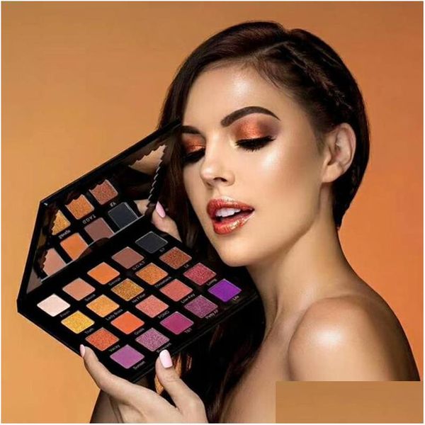 Lidschatten Neujahr und Violet Voss Pro Palette 20 Farben Lidschatten Top -Qualit￤t Shippiing Drop Lieferung Gesundheit Sch￶nheit Make -up Augen DH5KA