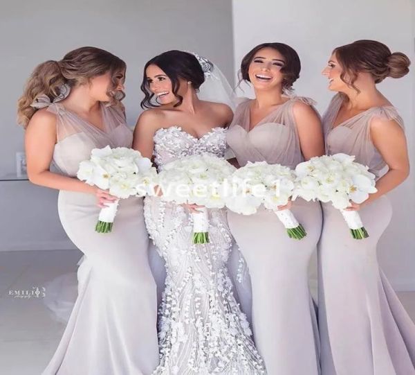 2023 Серебряная серая русалка платья подружки невесты v шея атласные брепки v Neck Beach Plus Sedize Свадебные гостевые платья.