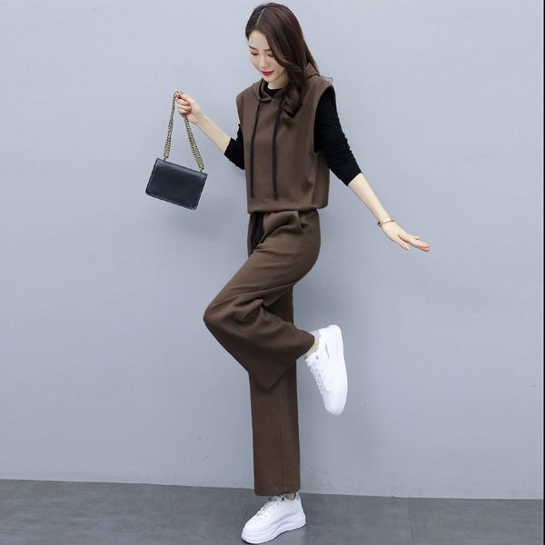 Moda feminina Fashion Three Piece Definir Mulheres Roupa Falto de Winter Tracksuit Casual Capuzes Capuzes Pant Feminino Suor de suor Spring 230111