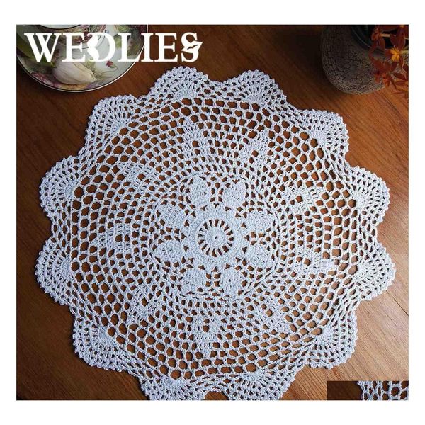 Mats Pads 37Cm Round Lace Centrino all'uncinetto a mano Tovaglietta Sottobicchieri floreali vintage Home Coffee Shop Tavolo da pranzo Gadget decorativi D Dh9Xe