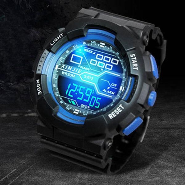 Нарученные часы многофункциональный фоновый свет Smart Digital The Men Watch Movement Electronic Watches FashionWristwatches