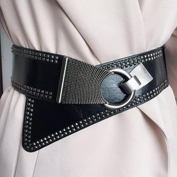 Cinture stile punk rivetti perline fibbia tonda cintura da donna in pelle pu femminile super larga 9 cm ceinture femme per il tempo libero fasce da smoking