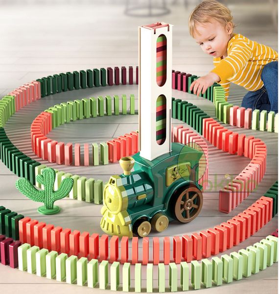 Blocks Kids Domino Train Car Set Sound Light Posa automatica di mattoni colorati es Gioco educativo Giocattolo fai da te Regalo 230111