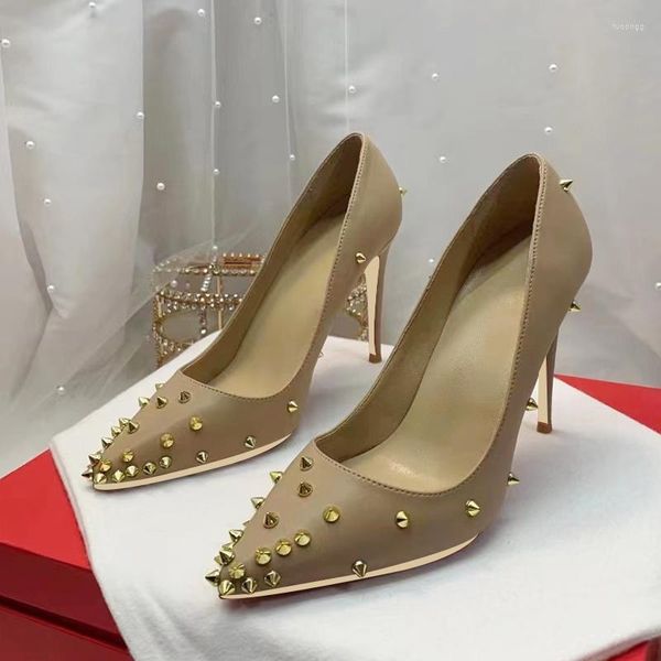 Scarpe eleganti Agricot Rivet High Teli che splende pompe a spillo appuntite per donne designer di lusso per feste di nozze