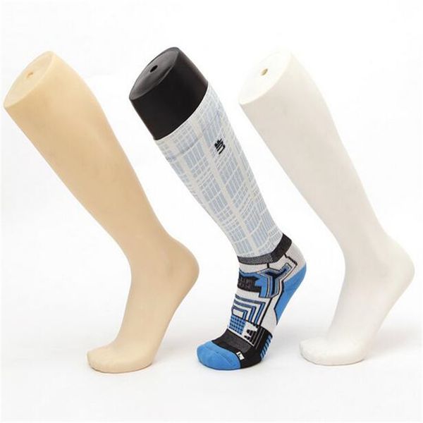 3 Stile Kunststoff Mannequin mit männlichem Fuß für Socken-Display, Sport, Fußball, Hautfarbe, glänzendes Bein, Modell M00544