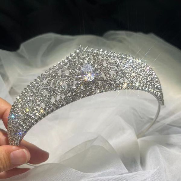 Bijoux de cheveux de mariage de luxe AAA Zircon cubique diadèmes de mariée couronnes cristal coiffure Pageant diadème mariée bandeau accessoires 230112