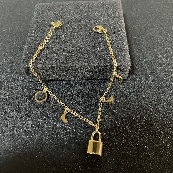 Çiçek Charm Bilezik GoLe Renk Kilidi Dekorasyon Çift Düğün Takı Genç Kızlar İçin Sevimli Bilezikler Estetik Bilezikler Tasarımcılar Hipoalerjenik Pulsera