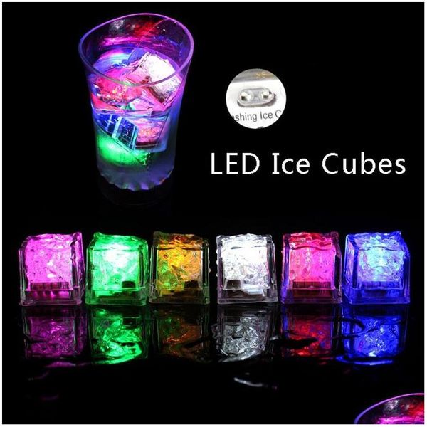 Altri articoli per feste per eventi Flash Led Cubetti di ghiaccio Luce Cubo luminoso attivato dall'acqua Luci Incandescente Induzione Matrimonio Compleanno Bar D Dh6B8