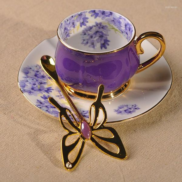 Cups Saucers European Luxury Tea Tasse Set Keramik Gold Rand und Untertassen Mode Bone China Taza Cafe Espresso AC50BD
