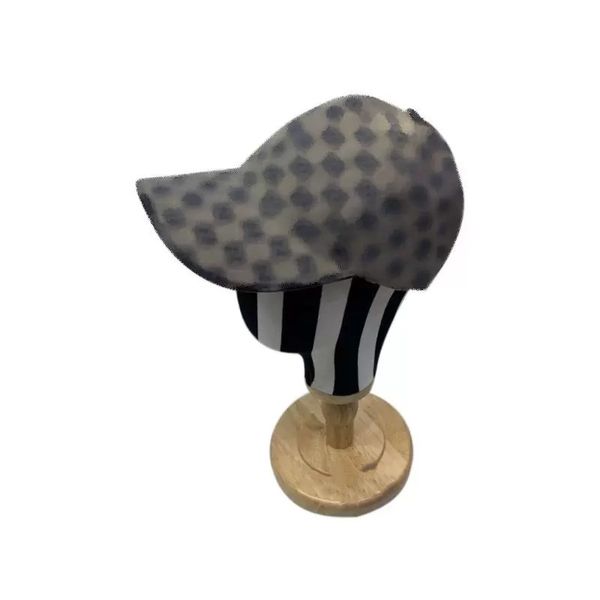 2023 Роскошная дизайнерская шляпа с вышитыми буквами Мужская брендовая мужская и женская бейсболка Регулируемая кепка для гольфа