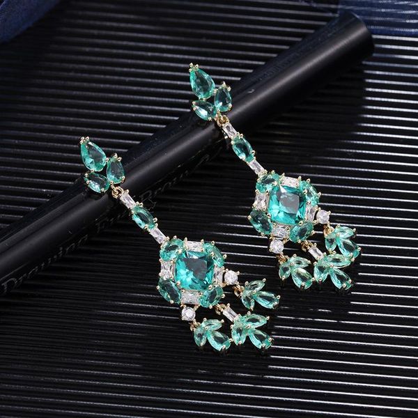 Brincos de candelabro fofo azul claro Cristal de zircônia cúbica para mulheres 2023 Fashion Korean Jewelry Gift Luxury Party Weddingdang