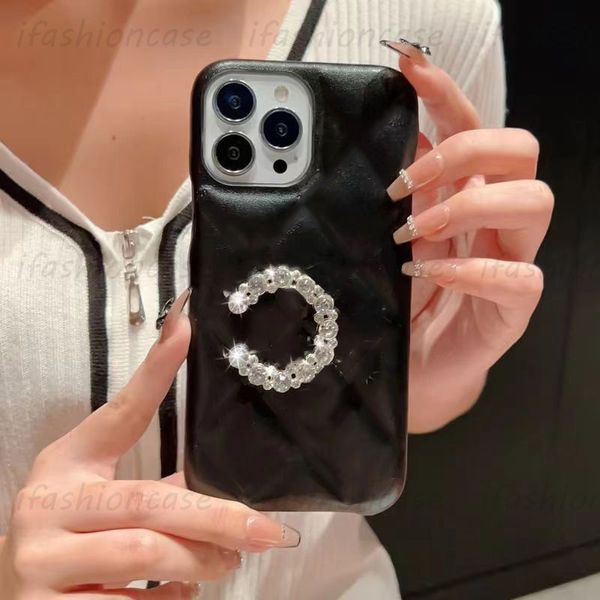 Capas de telefone de grife Moda Grade Couro Shell Phonecase Luxo Diamond Letters C Case Cover Para IPhone 14 Pro Max plus 13 12 11 Hot