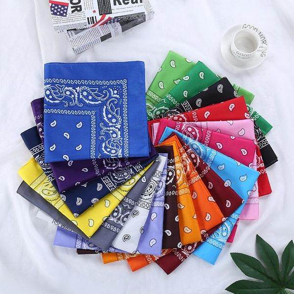 Fasce per capelli Bandana in cotone moda Sciarpa quadrata 55cm Fasce per capelli stampate Paisley rosso nero per donne / uomini / ragazzi / accessori per capelli ragazze