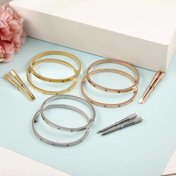 Bracciale da donna in oro, braccialetto d'amore bracciale argento oro rosa cacciavite braccialetto di diamanti larghezza 4 mm sottile sesto titanio acciaio coppia di gioielli di design di lusso