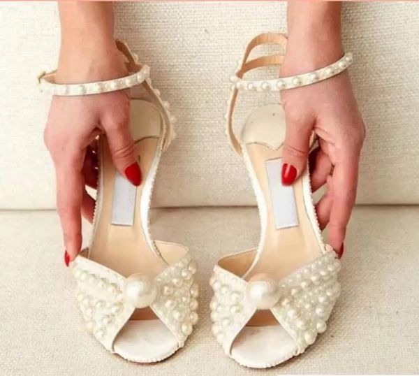 Hochzeitsschuhe Damen-Braut-Sandale mit hohen Absätzen SACORA 100 mm weiße Satin-Sandalen, mit Kristallen besetzte Pumps, Schnalle, weibliche Sandalen, weiße Perle, hohle Fischmaulbox