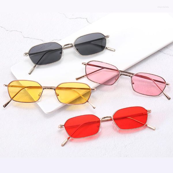 Óculos de sol Comprar 1 Get Free Moda Mulher/Men Acessórios de Designer Frame Gold Color Metal Metal Retângulo Sol Tre Tre