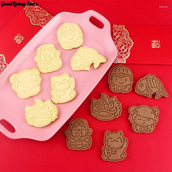 Moldes de cozimento 6pcs/conjunto DIY Ano chinês Cartoon Biscuit Biscoito Cutter 3D Pressioning Spring Festival Decorating Tools