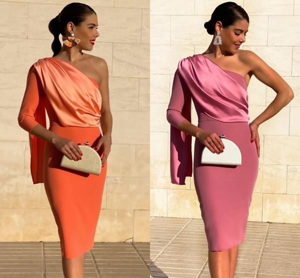 2023 Elegante Kleider für die Brautmutter, knielang, One-Shoulder-Orange, Rosa, Mantel, lange Ärmel, gerüschter Satin, kurze Abschlussball-Party-Kleider, formelle Kleidung für Frauen