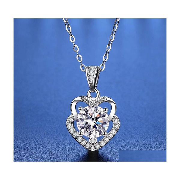 Colliers Pendentif À La Mode S925 Sier 1Ct D Couleur Vvs1 Moissanite Double Coeur Collier Pour Femmes Plaqué Or Blanc Diamant Test Goutte D Dhn47