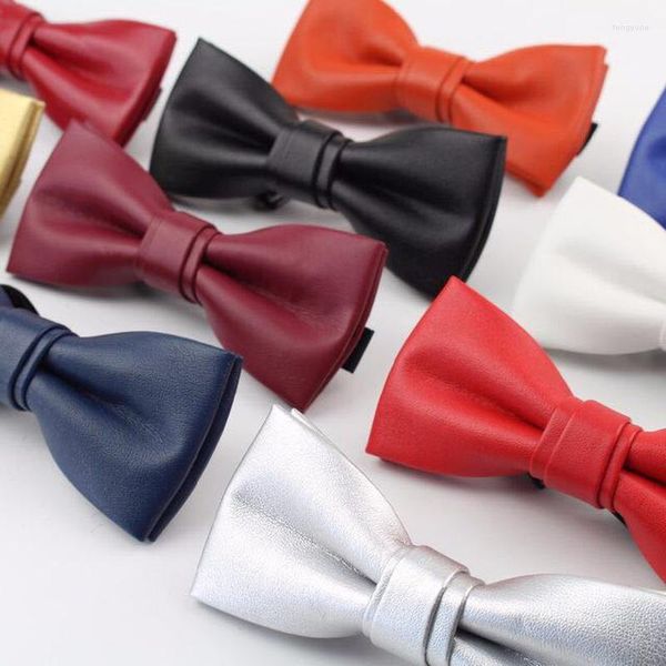 Bow Ties Pu Deri Kravat Düğün İş Gündelik Bowtie Ziyafet Yogon Corbatas Erkek Hediye Aksesuarları Sağdıçlar Damat Balo Günlük Giyim