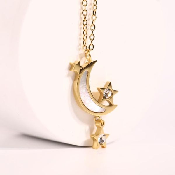 Catene Collana con ciondolo a forma di stella e luna splendente carina squisita Collana con conchiglie di gioielli da donna con zirconi di diamanti