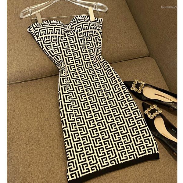 Günlük Elbiseler Yaz Seksi Şal Göğüs Bandaj Elbise Rayon Jakarlı Dokuma Moda Bodycon Kolsuz Vintage Kulübü Ünlü Parti